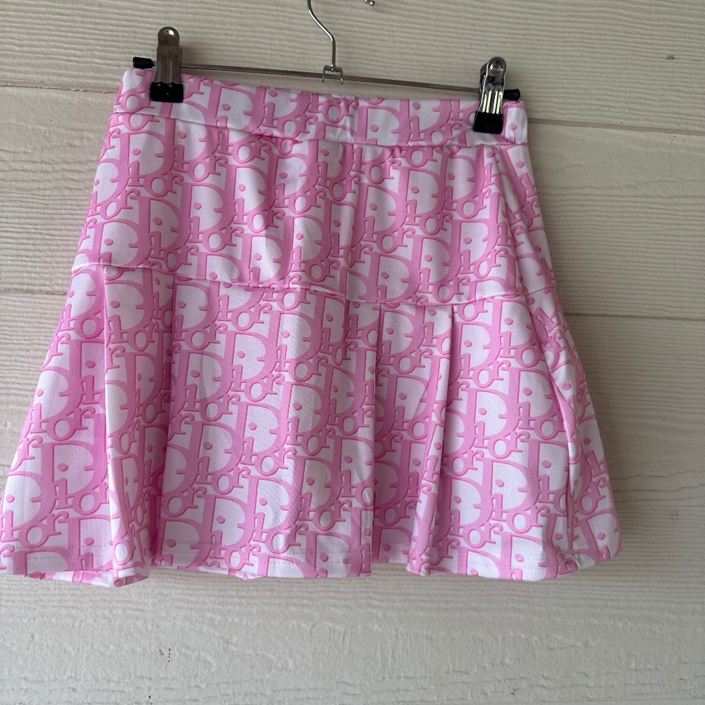 Pink athletic set